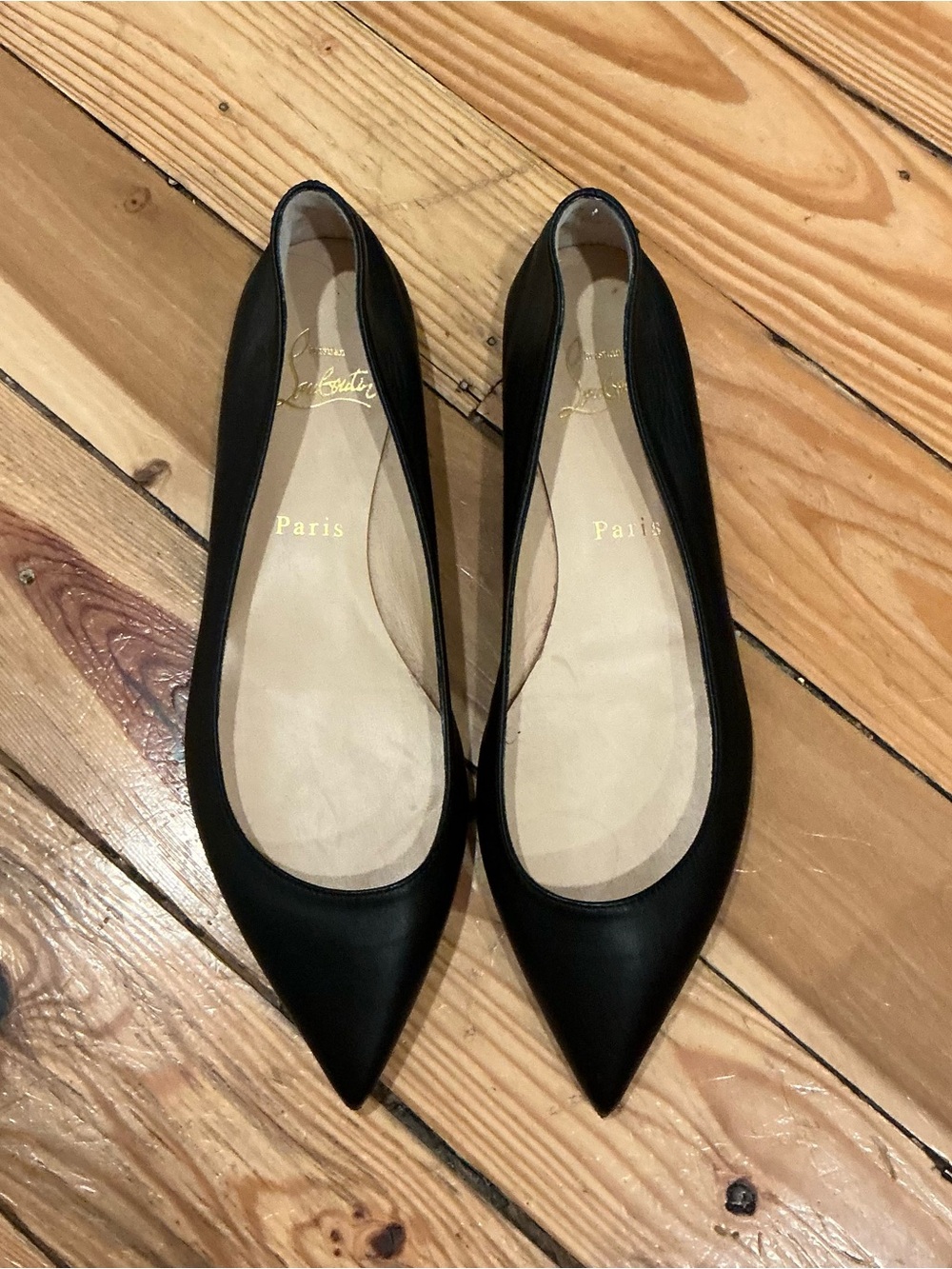 EUC Christian Louboutin Flats sz 37